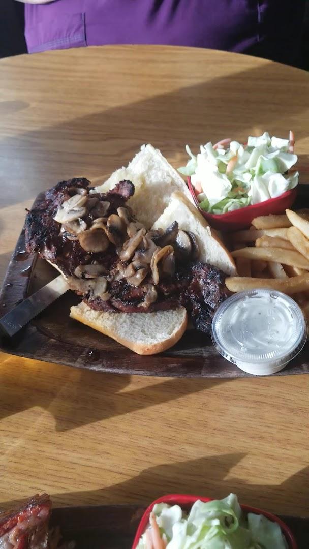 Smokehouse Bar & Grill